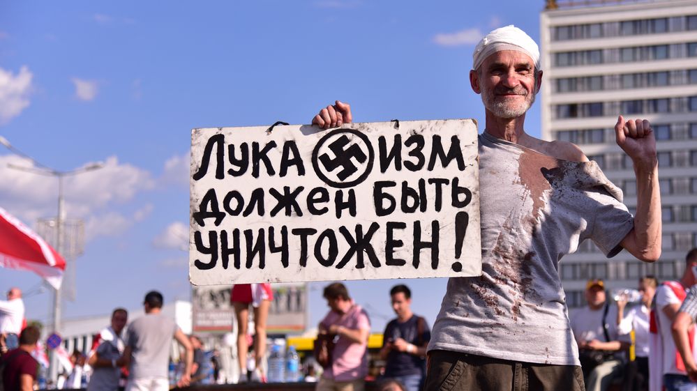 Detaily z běloruských protestů: Co lidé v ulicích vzkazují?
